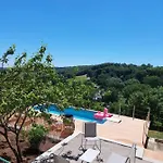 Сasa de vacaciones Maison Avec Magnifique Vue Et Piscine Privative